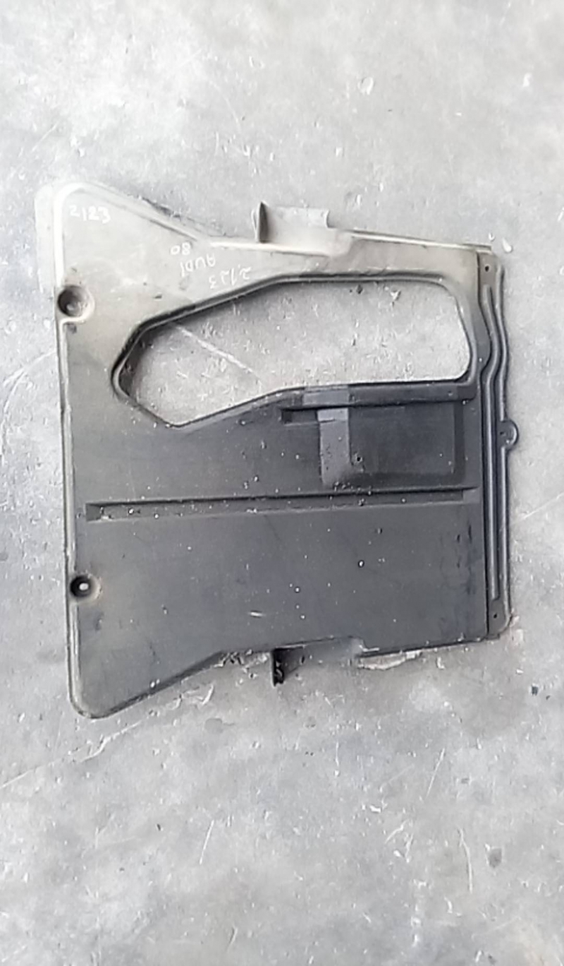 Protecção inferior motor (116067).