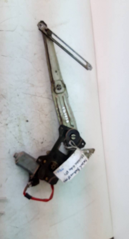 Elevador elect fte dto (121939).