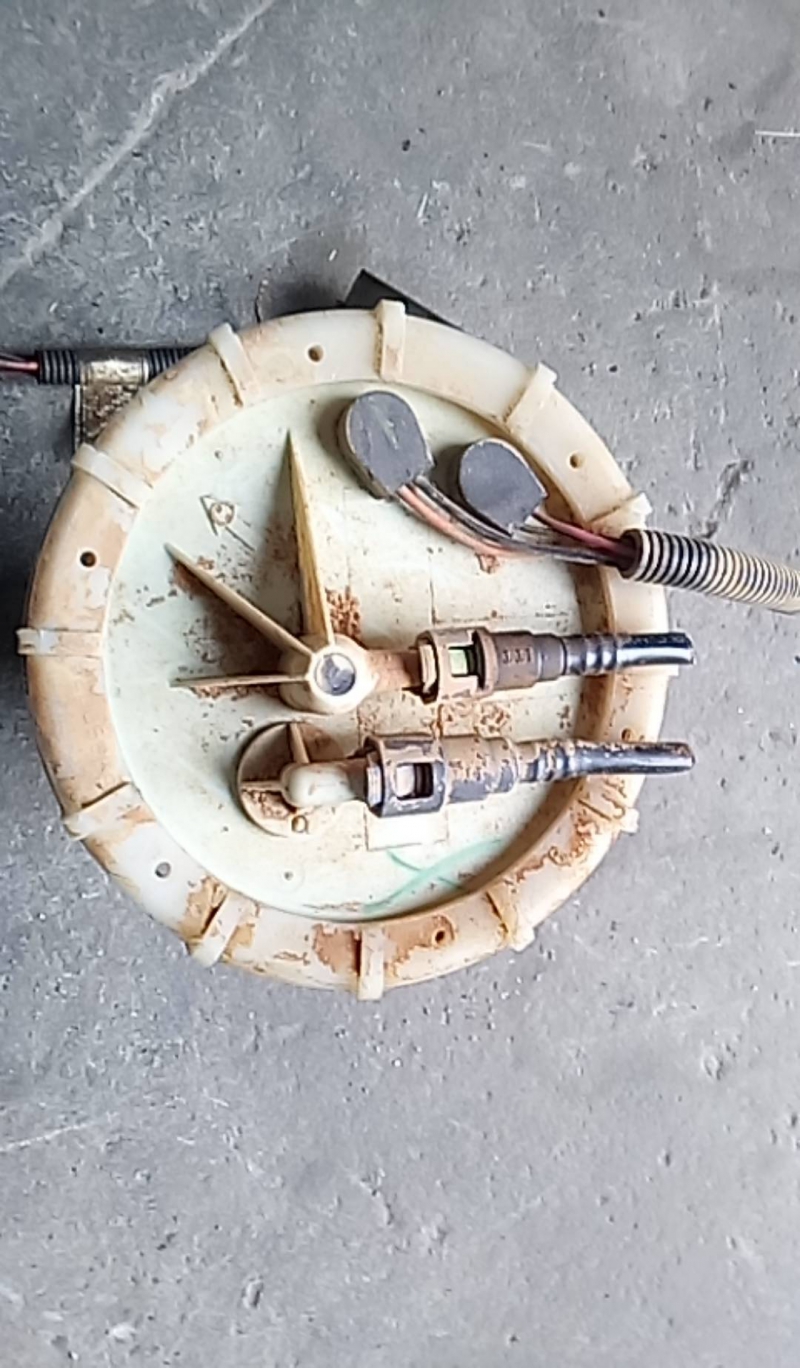 Bomba deposito gasoleo (122228).