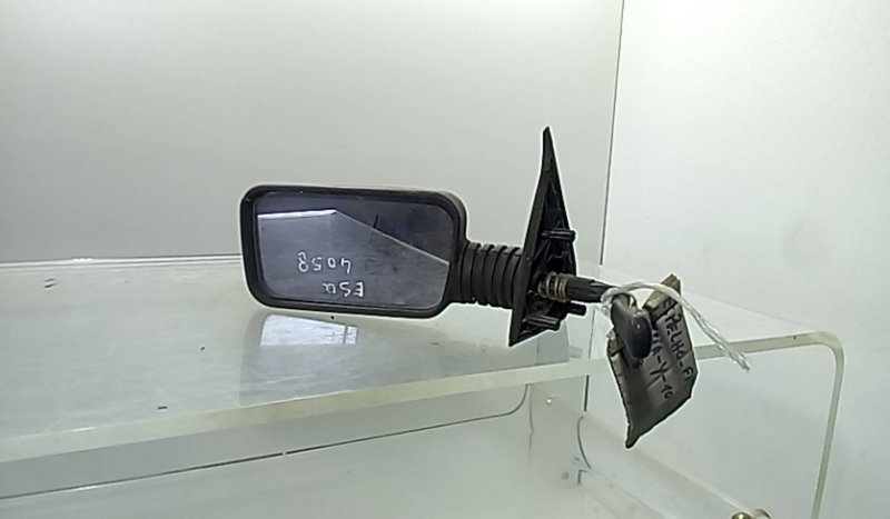 Espelho retrovisor manual esquerdo (123443).