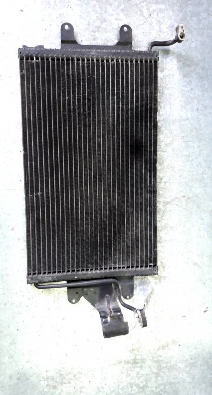 Radiador Ar condicionado (150883).