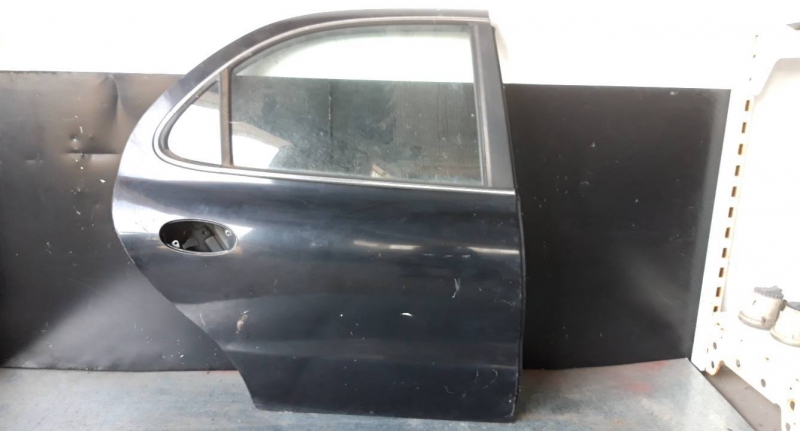 Porta tras direita (166268).