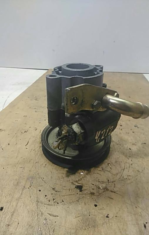 Bomba direcção assistida (173495).