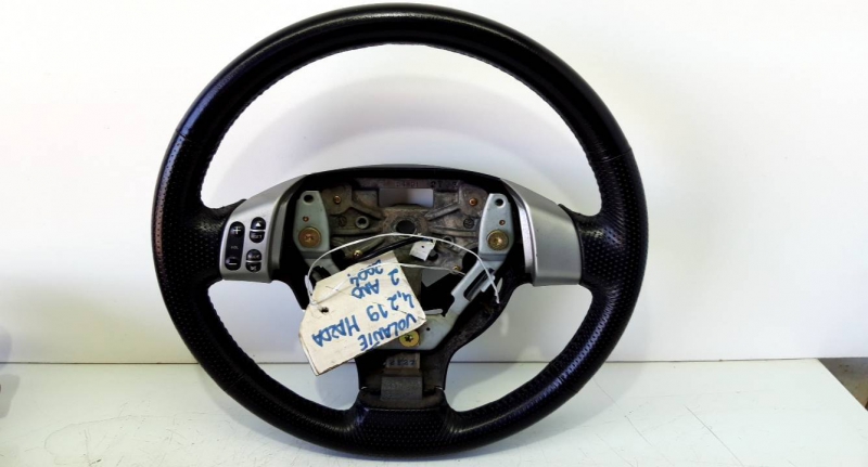 Volante pele multi funçoes (20185248).