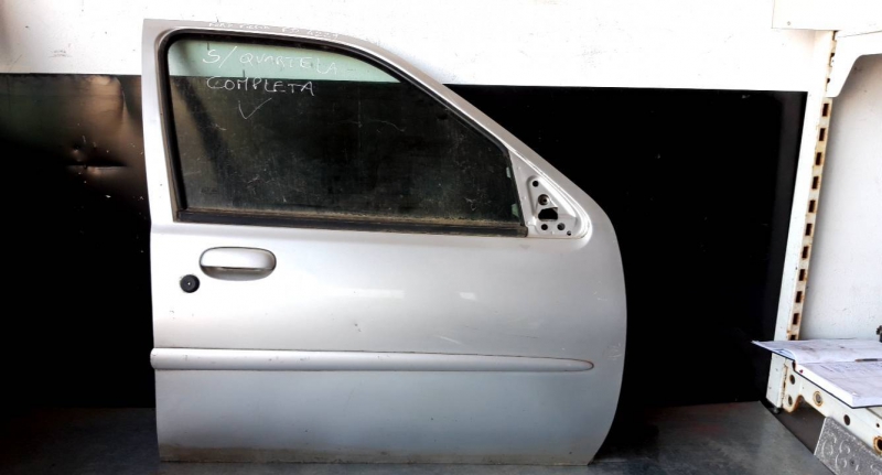 Porta frente direita (20187133).