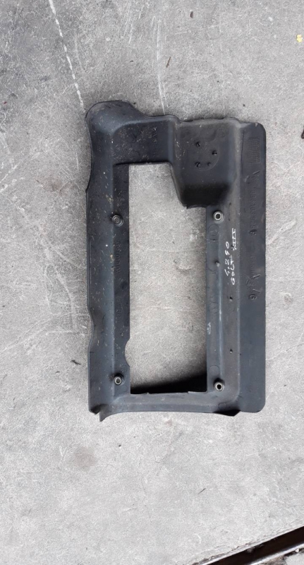 Cobertura motor (20188396).