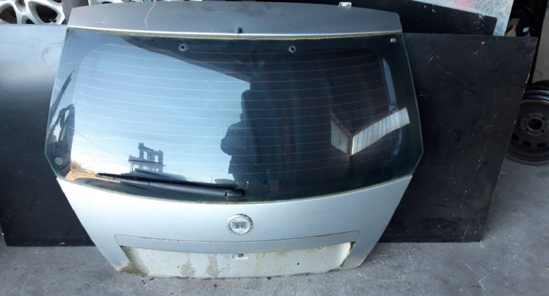 Porta tampa de  mala (20189587).