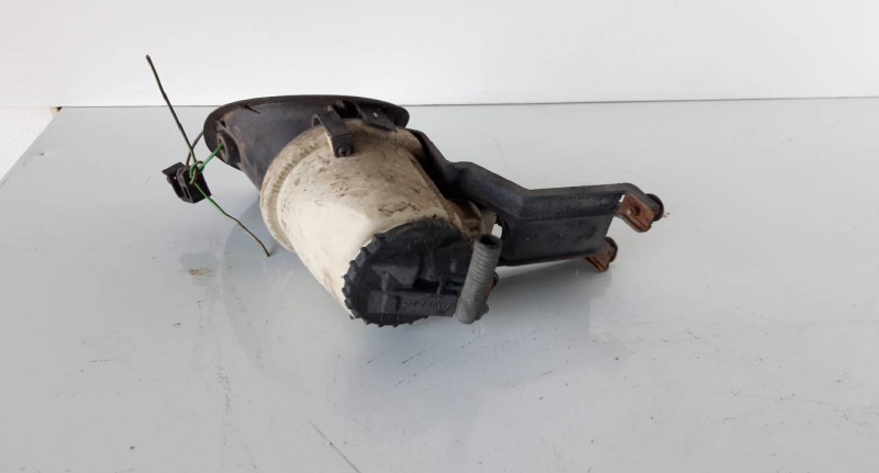 Farol nevoeiro esquerdo (20190446).