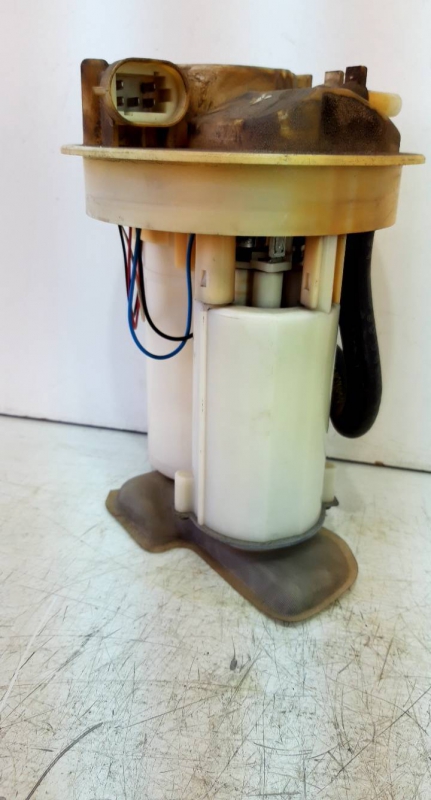 Bomba deposito gasolina (20192095).