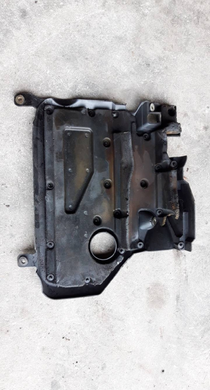 Cobertura motor (20192218).