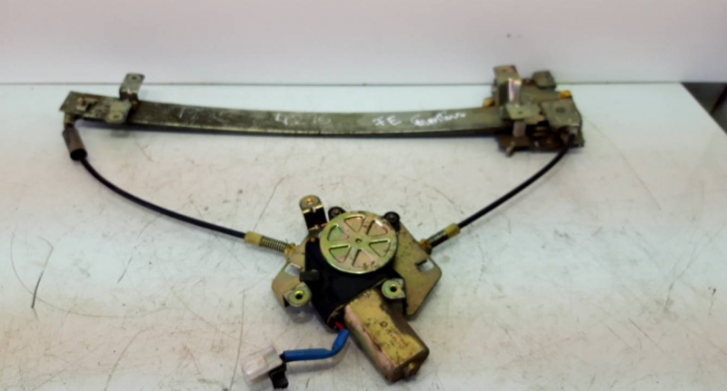 Elevador elect fte esq (20195911).