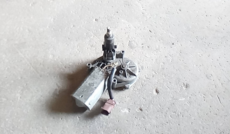 Motor limpa vidros tras (20199134).
