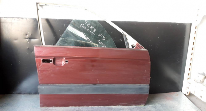 Porta frente direita (20199430).