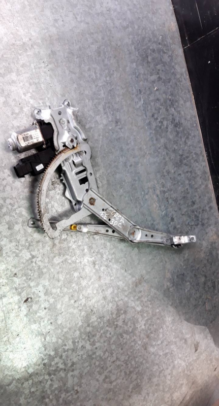 Elevador elect fte esq (20200534).