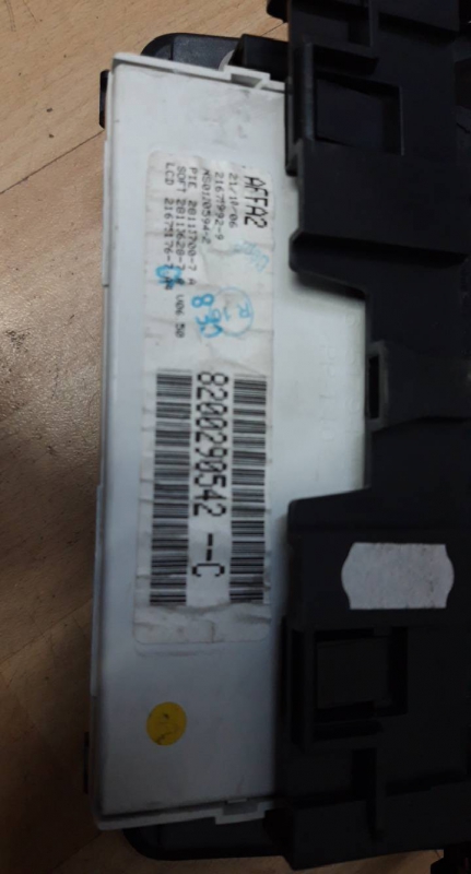 Display rádio (20200722).