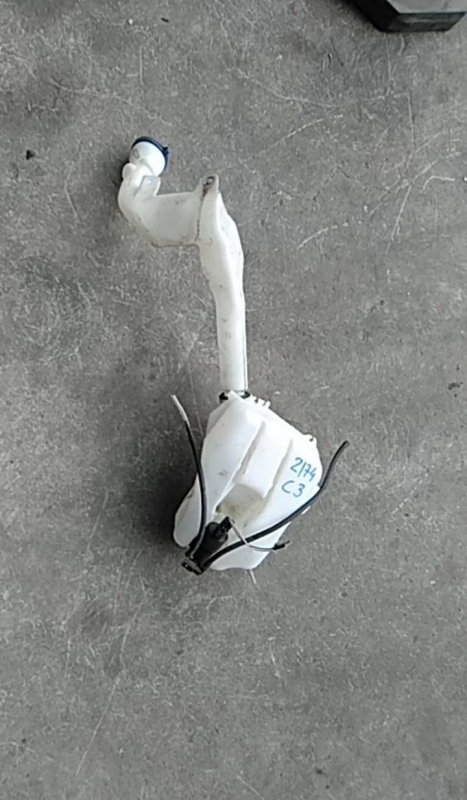 Deposito agua esguichos (20201619).