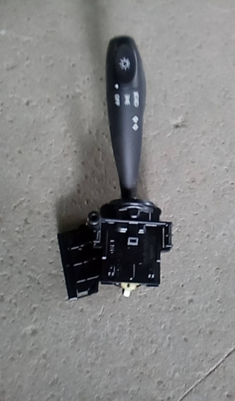 Comutador luzes (20201974).