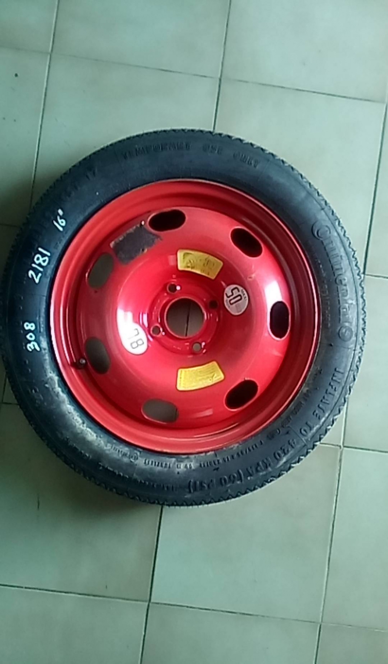 Pneu Sobresselente (20203757).