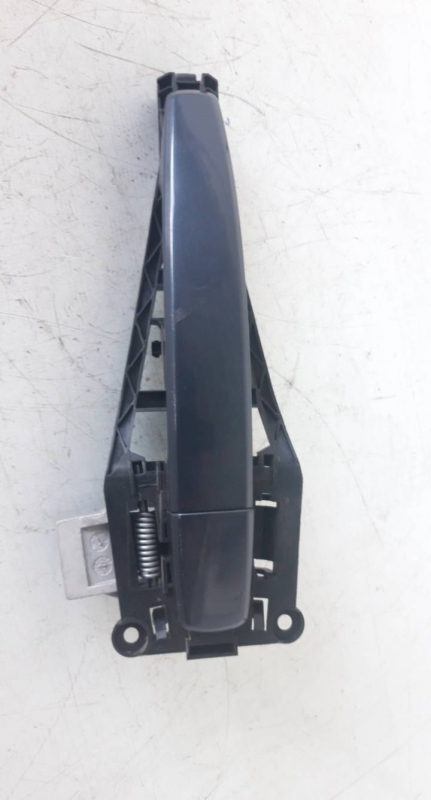 Puxador tras direito (20205958).