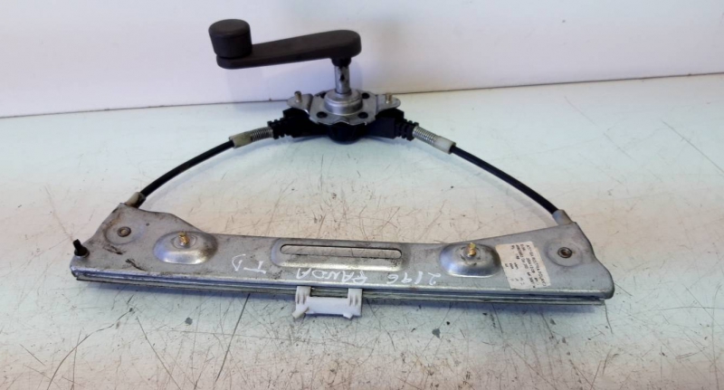 Elevador manual tras dto (20208163).