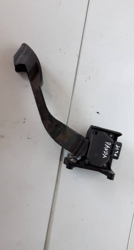 Pedal Acelerador (20208199).