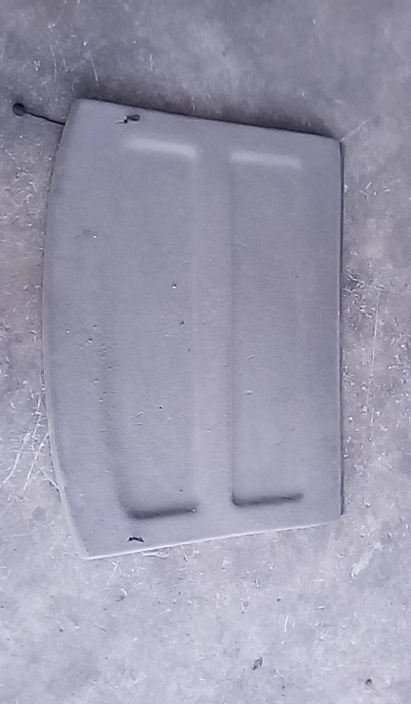 Chapeleira da mala (20208970).