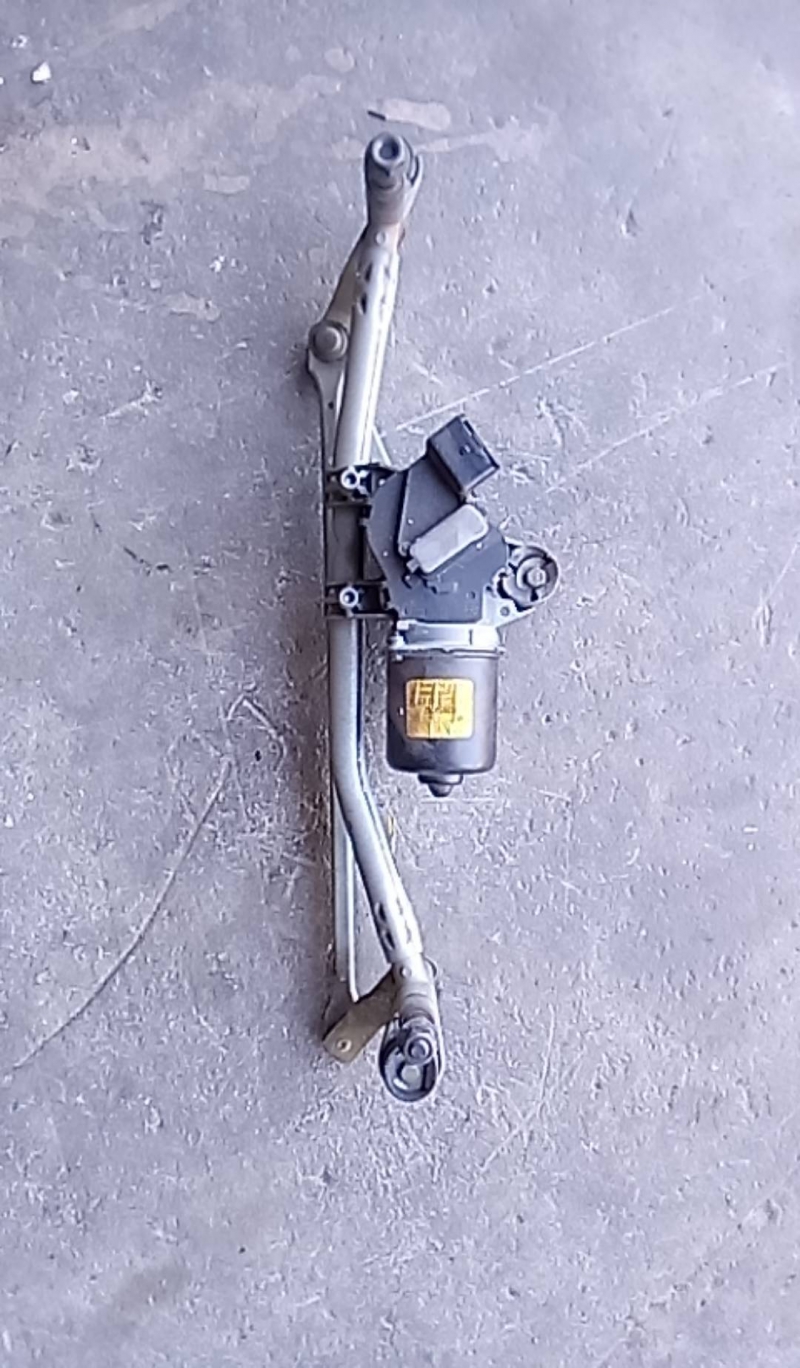 Mecanismo limpa para brisas (20210705).