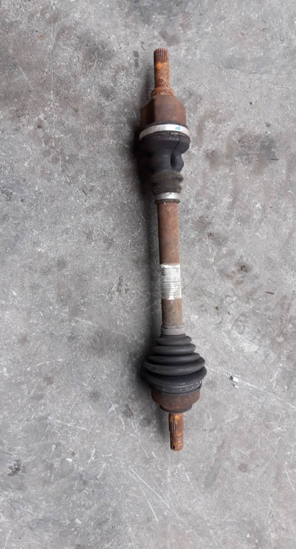 Transmissão frente esquerda (20211420).