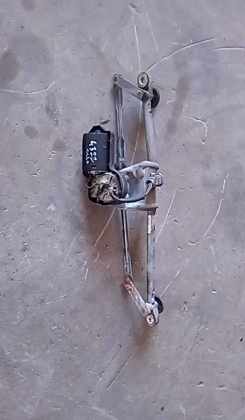 Mecanismo limpa para brisas (20211525).