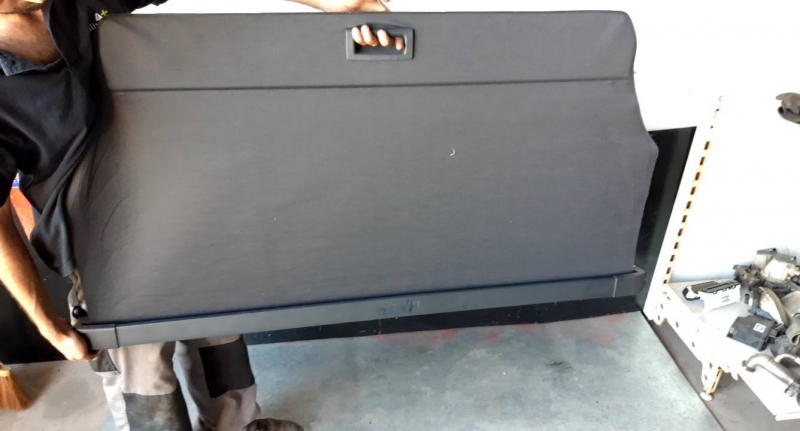 Chapeleira da mala (20213303).