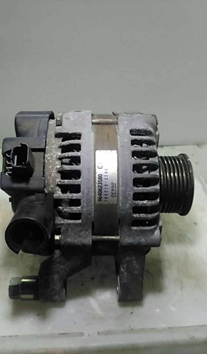 Alternador (20213670).