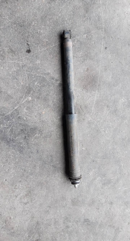 Amortecedor tras esq (20216727).