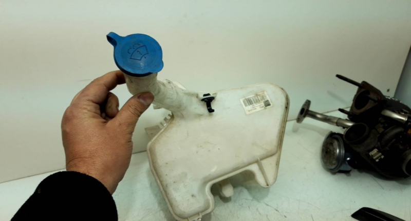 Deposito agua esguichos (20216769).