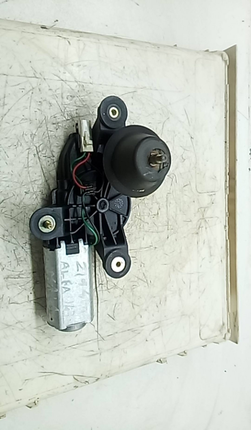 Motor limpa vidros tras (20217390).