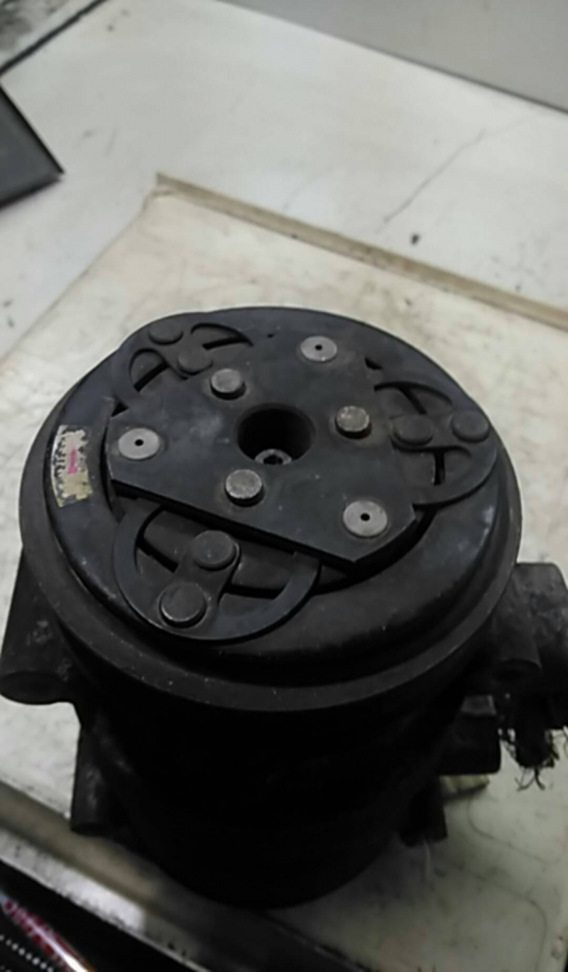 Compressor Ar condicionado (20217915).