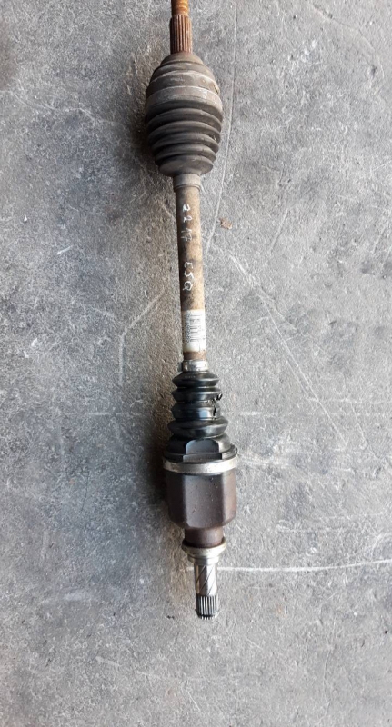 Transmissão frente esquerda (20218641).