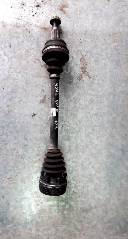 Transmissão frente esquerda (20219115).