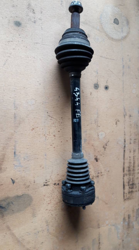 Transmissão frente esquerda (20219517).