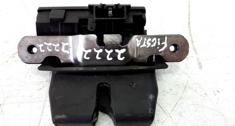 Fecho de mala (20221572).