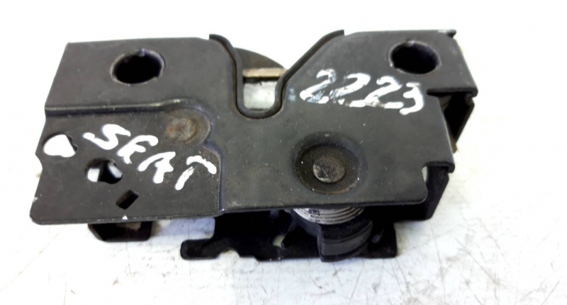 Fecho capot (20222817).