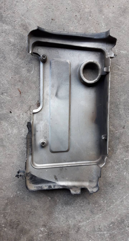 Cobertura motor (20223917).