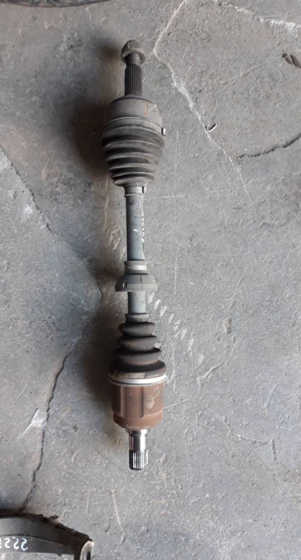 Transmissão frente esquerda (20224199).