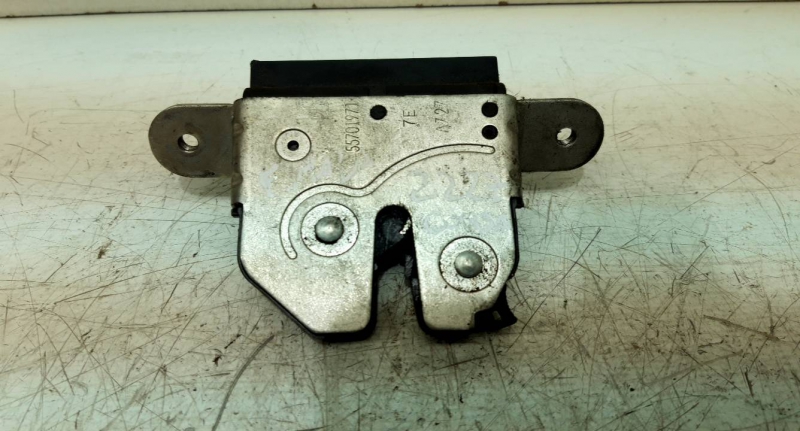 Fecho de mala (20224345).