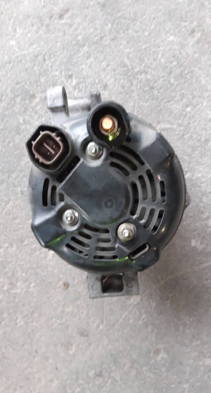 Alternador