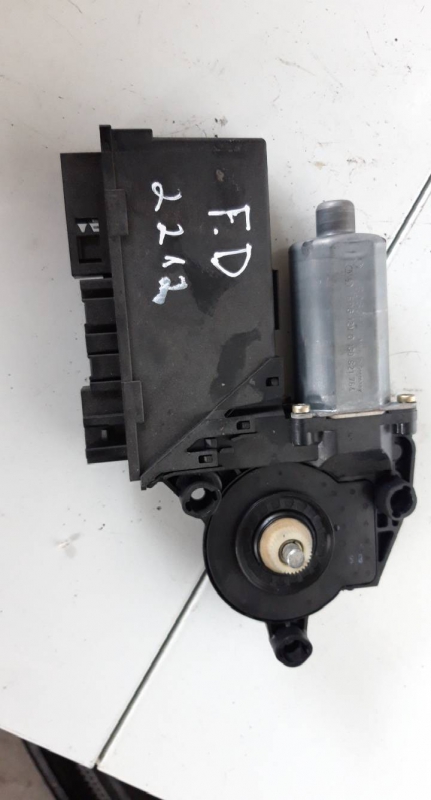 Motor elevador (20224513).