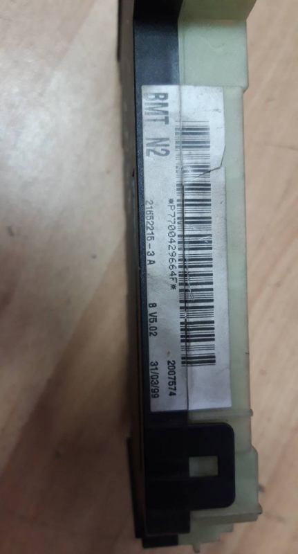 Caixa fusiveis (20225899).