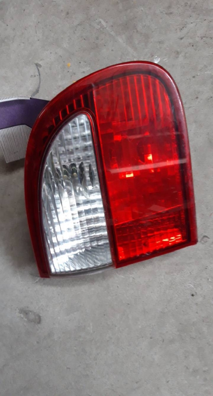 Farolim tras esquerdo mala (20226523).