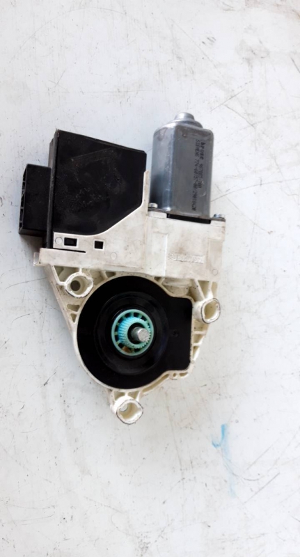 Motor elevador (20230605).