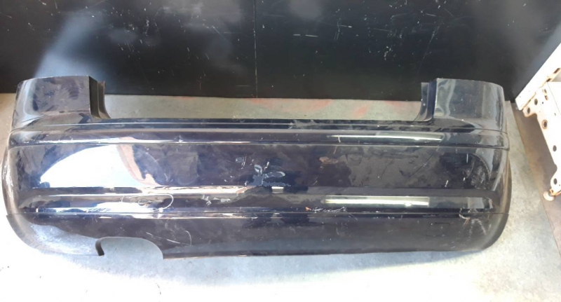 Para choques traseiro (20230784).