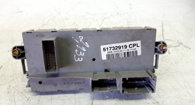 Caixa fusiveis (20230934).